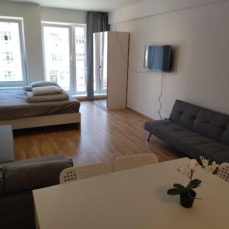 Brand New One Bedroom Apartment #54 In Brand New Building With Free Parking Prague Extérieur photo