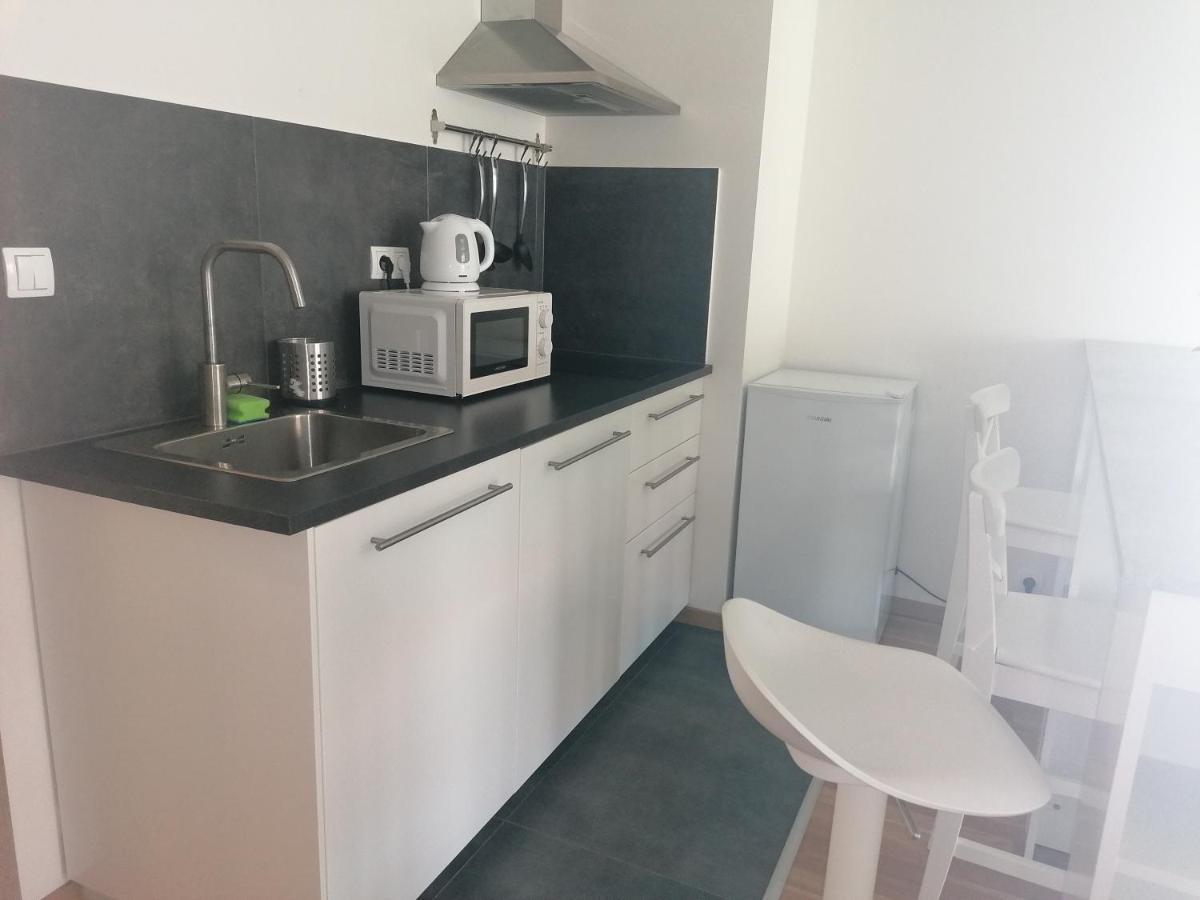 Brand New One Bedroom Apartment #54 In Brand New Building With Free Parking Prague Extérieur photo